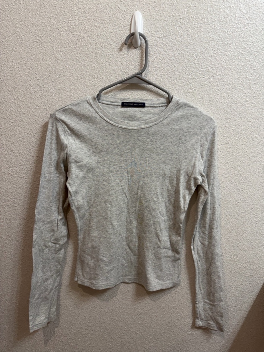Brandy Melville Long-Sleeve